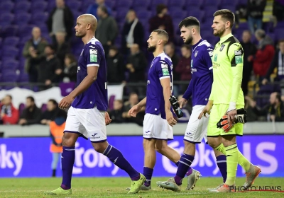 Overvolle ziekenboeg bij zowel Anderlecht als Genk: Limburgers pakken jongeling met bekende naam mee