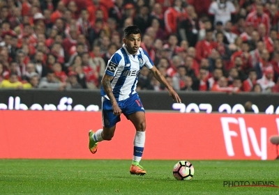 J. Corona is opnieuw dé man van FC Porto, de nieuwe leider in Portugal