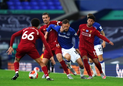 Gelijkspel in derby zorgt ervoor dat Liverpool uitgerekend tegen Manchester City kampioen kan spelen