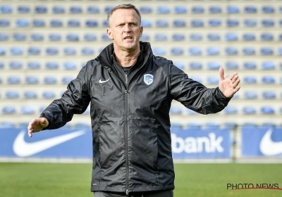 📷 John Van den Brom maakt kennis met zijn spelersgroep: "Al heel wat verwezenlijkt in het voetbal"