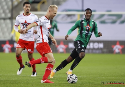 Olivier Deschacht pakte drie "broodnodige" punten met Zulte Waregem: "Een grote stap"