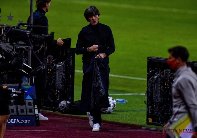 Löw slaat mea culpa na historisch nederlaag: "Dit is een pikzwarte dag voor het Duitse voetbal"