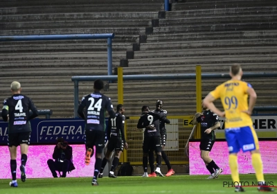 Ike Ugbo opnieuw van goudwaarde voor Cercle Brugge: "Als spits moet je altijd klaar zijn"