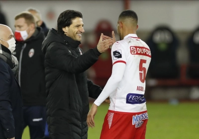 Jorge Simao kijkt terug op goede wedstrijd van zijn ploeg: "Blij voor de spelers, want ze verdienen het"