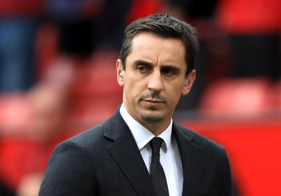 Gary Neville wijst met furieuze tirade de schuldigen aan bij Manchester United: "Hij moet morgen op het vliegtuig zitten!"