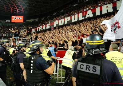 🎥  Supporter van FC Köln maakt een doodsmak tijdens rellen met de aanhang van Nice