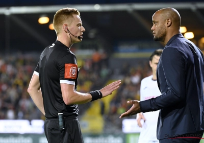 Kompany begreep niets van buitenspelfase: "We zijn het niveau van onze competitie naar beneden aan het halen"