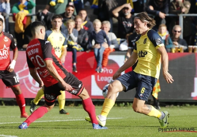 Ongezien! Union zet 0-2 achterstand met 10 man om in een 4-2 zege tegen Seraing, invaller Mitoma met hattrick