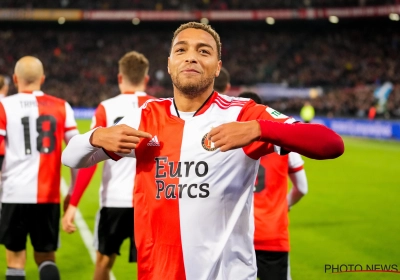 "Hij heeft een gouden pik" - Dessers reageert ook zelf: "Als je de Kuip zo drie keer kan laten ontploffen..."