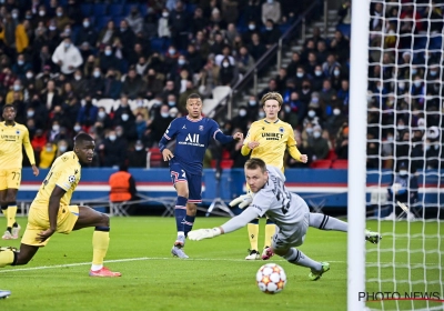 Bruggeling maakt indruk in Parc des Princes: "Met kop en schouders bovenuit"