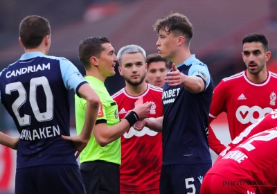 'Verklaring voor milde schorsing na rode kaart van Jack Hendry'