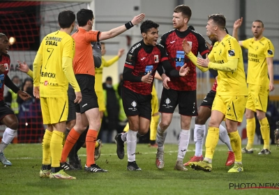 🎥 Onwaarschijnlijke scheidsrechterlijke blunder zet RWDM op weg naar remonte tegen Lierse K: "Dit is een pure schande"