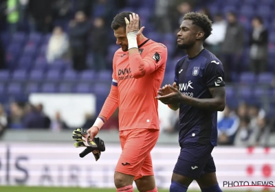 'Shame on you' galmde door het stadion van Anderlecht: "Alle begrip voor frustratie van fans, maar we waren beter dan Charleroi"