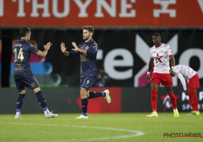 Hattrick-hero en coach reageren na briljante tweede helft: "Wat gebeten omdat hij op de bank zat, maar ..."