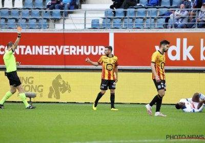 Coach KV Mechelen reageert na rode kaart ondanks VAR-interventie voor Birger Verstraete: "Daarna wachten op laatste fluitsignaal"