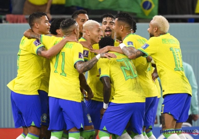 Brazilië swingt voor de rust naar kwartfinale en wint met 4-1 tegen Zuid-Korea 