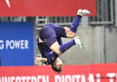 Matchwinnaar Anderlecht heeft eindelijk reden voor speciale viering: "Ik doe dat wel meer"