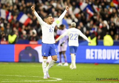 🎥 Mbappé verbroedert met Nederlandse spelers na EK-wedstrijd tussen Nederland en Frankrijk