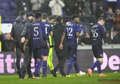 René Vandereycken komt opvallend uit de hoek en springt Anderlecht te hulp: "Klopt helemaal niet"