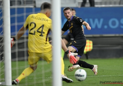 Een primeur? Anderlecht-jonkie zowel in Eupen als Brussel op de bank... op één avond