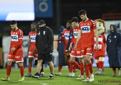 KV Kortrijk met de handen in het haar: "Verliezen was uit den boze, dit doet enorm veel pijn"