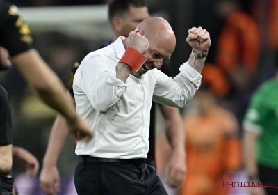 Anderlecht staat waar het wil staan, eeuwige positivo Riemer verdedigt Debast en is eerlijk: "Dat zou een brug te ver zijn"