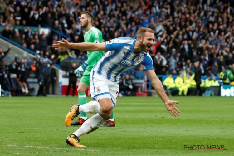 ? 'Lolo' Depoitre doet het weer! Ex-spits van AA Gent scoort en deelt assist uit in Premier League