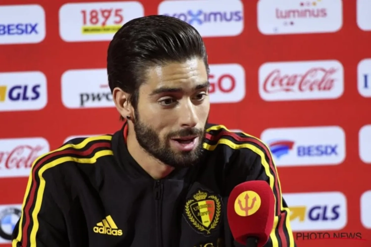 Yannick Carrasco biedt excuses aan... nadat hij de neus brak van een ploegmaat!