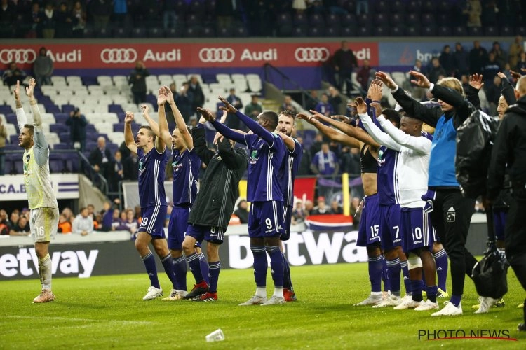 ? Totale ontlading in de Anderlecht-kleedkamer na winning goal in minuut 94