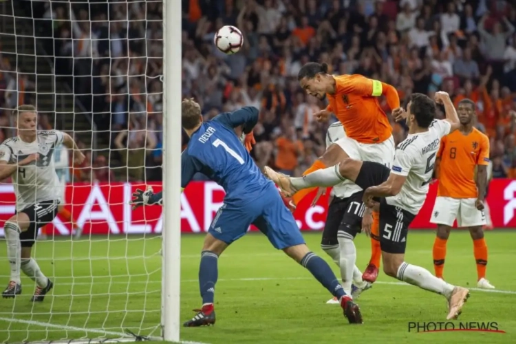 Nederland stuurt Duitsland met het schaamrood op de wangen naar huis, Danjuma (Club Brugge) debuteert