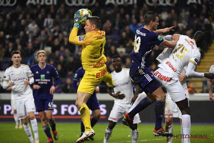 Primeur in de JPL: waarom Samatta (Genk) en Santini (RSCA) in de topper allebei met de Gouden Stier op hun rug speelden