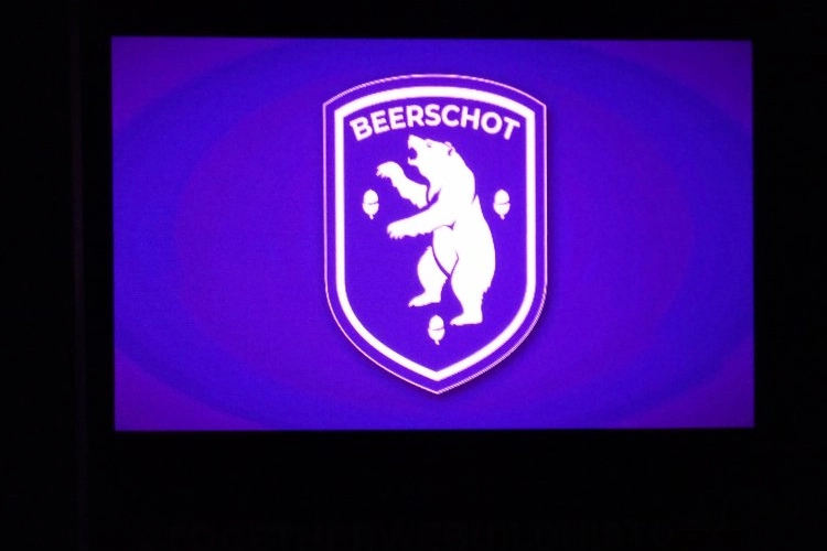 📷 Het is gebeurd! De nieuwe naam en het nieuwe logo van Beerschot onthuld