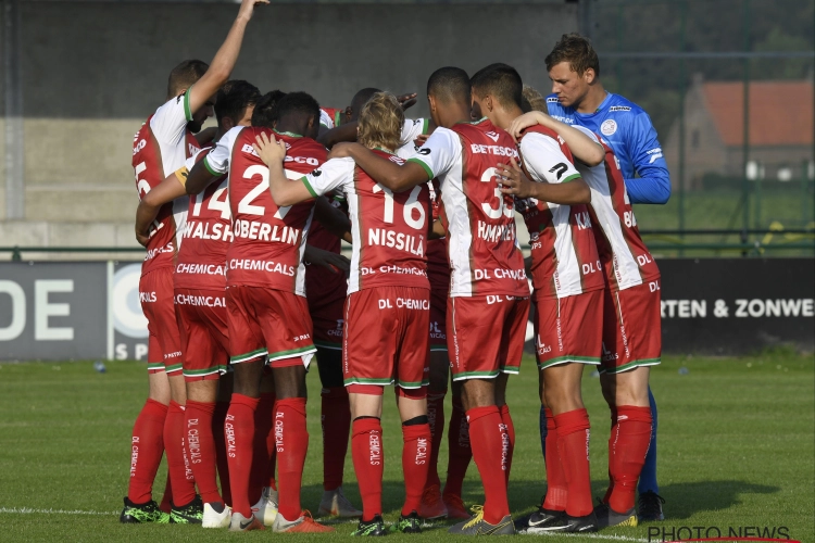 Fel vernieuwd Zulte Waregem (mét eerste minuten voor Deschacht) kan galawedstrijd tegen Willem II niet winnend afsluiten