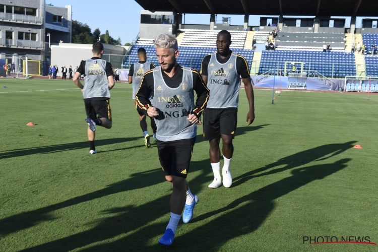 📷 Zilveren Driesje? Mertens verschijnt met nieuwe haarkleur op training