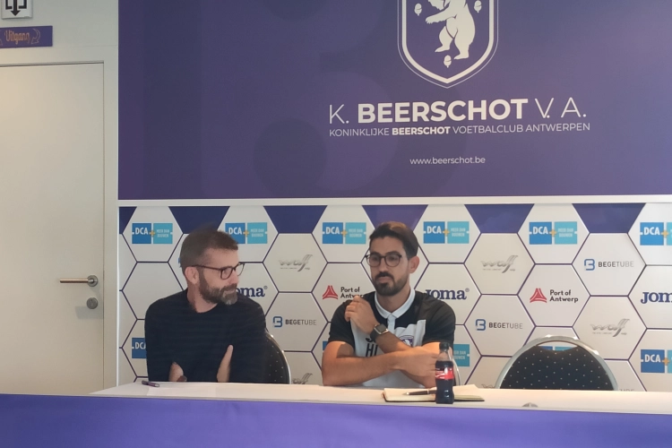 🎥 Herbeleef de eerste persconferentie van Hernan Losada als T1 van Beerschot