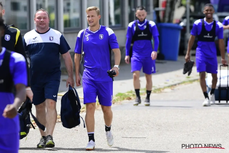 Joren Dom euforisch na winst periodetitel: "Nu hopelijk derde keer, goede keer"