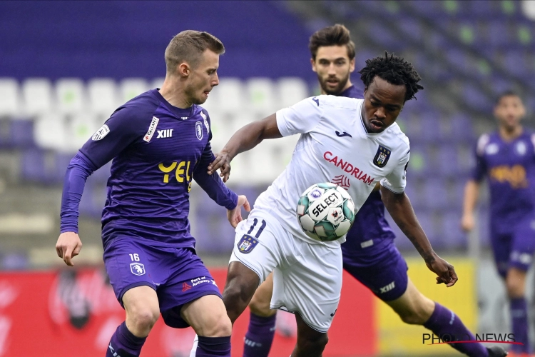 Beerschot laat zien dat het ook kan verdedigen: "Als er één uitgeschakeld wordt, staat een tweede klaar... En als het moet, een derde"