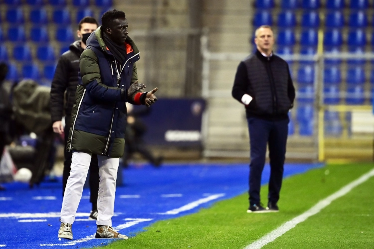 Mbaye Leye laat POI-hoop varen: "Tevreden met hoe we onszelf hier presenteerden" & "Saison de merde"