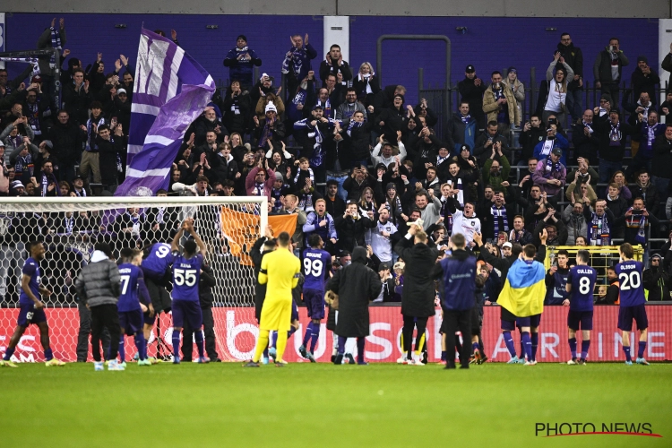 📷 Open training Anderlecht groot succes: 5000 aanwezige fans in het Lotto Park, drie basispionnen ontbreken 