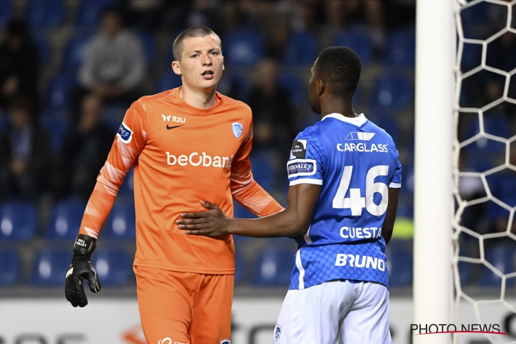 18-jarige Genk-doelman maakte competitiedebuut, maar was vooraf ook gestraft: "Verkeerde reactie van mij"