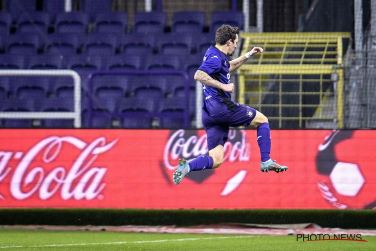 Nog vijf punten boven degradatiezone: Zulte Waregem dient Anderlecht nog maar eens uppercut toe