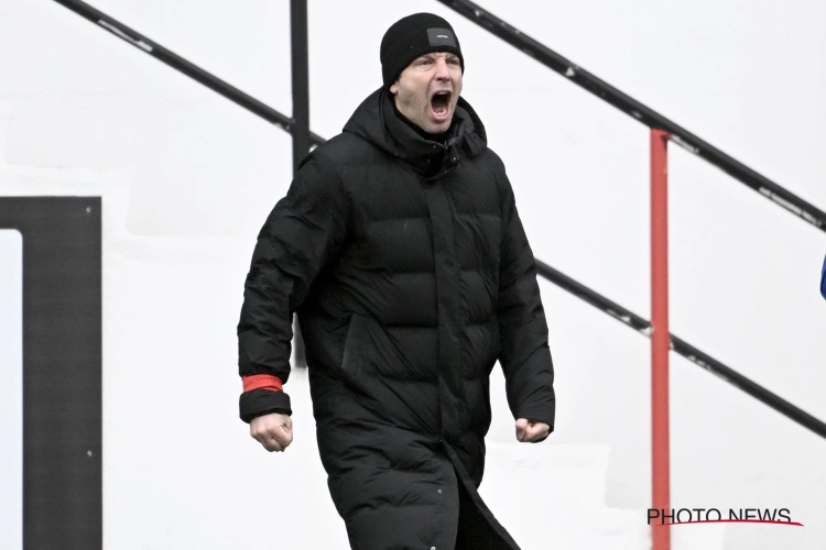 KAS Eupen-coach Florian Kohfeldt kan het niet vatten en haalt zwaar uit naar scheidsrechter: "Genoeg is genoeg, belachelijk was het"