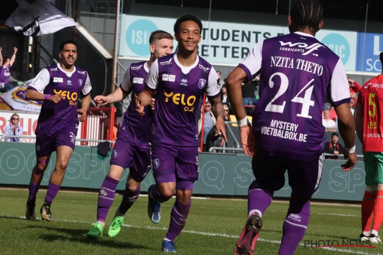 Beerschot beukt de poorten naar Jupiler Pro League open na sensationele wedstrijd in Oostende met dubieuze beslissingen